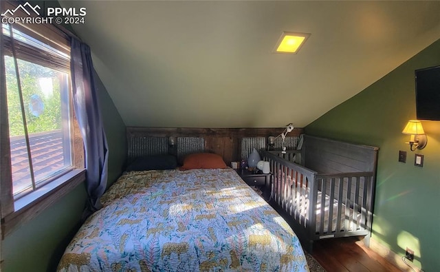 231 Plainview Pl, Manitou Springs, CO 80829 - bedroom with vaulted ceiling and wood finished floors