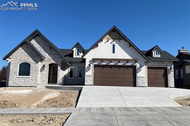 view of front facade with a garage