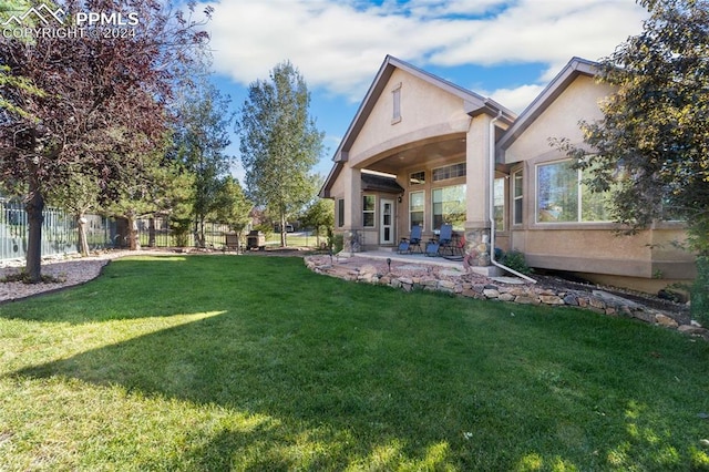 view of yard with a patio