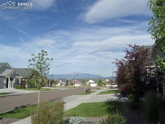 view of street featuring a mountain view