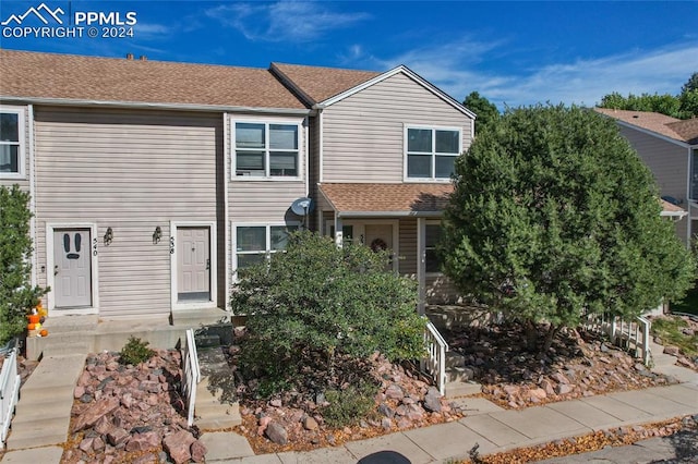 view of townhome / multi-family property