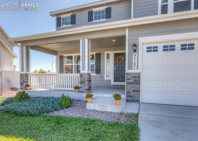 view of front of property with a porch