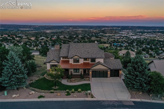 view of aerial view at dusk