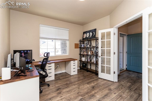 office area with dark hardwood / wood-style flooring