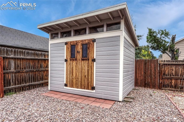 view of outbuilding