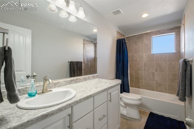 8032 Wheatland Dr, Colorado Springs, CO 80908 - full bath featuring visible vents, toilet, shower / bath combo with shower curtain, vanity, and tile patterned floors