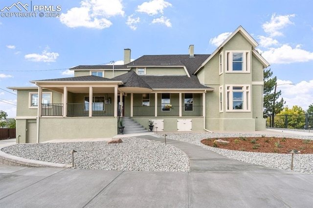 view of front of home with covered porch