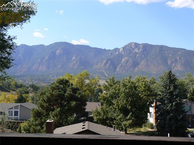 property view of mountains