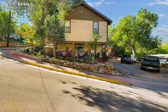 view of front of home