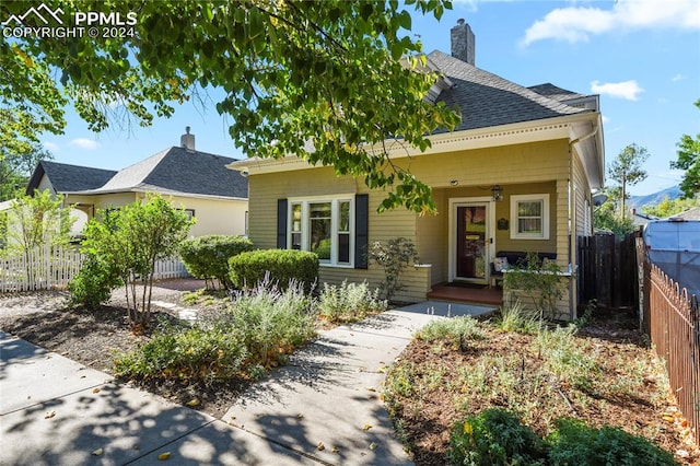 view of front of home featuring covered porch