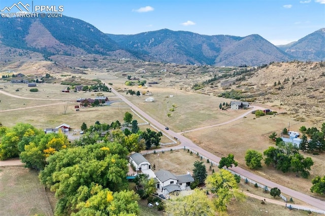 bird's eye view featuring a mountain view