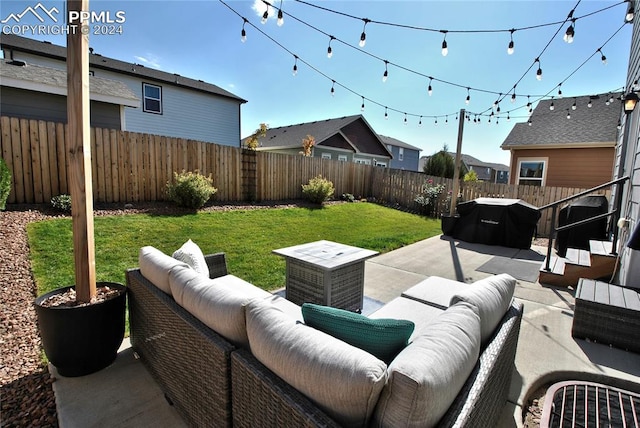 view of patio featuring an outdoor living space