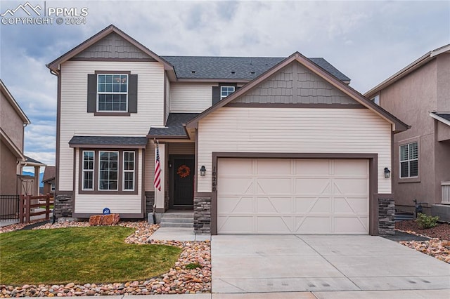 view of front of house featuring a garage