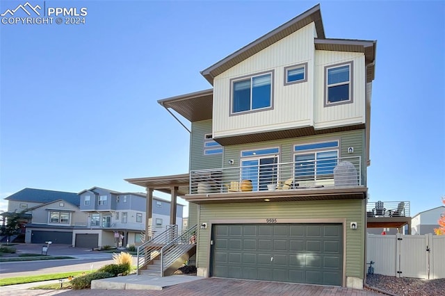 view of front of home featuring a garage