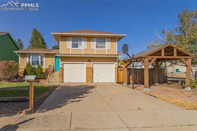 view of front of house featuring a garage