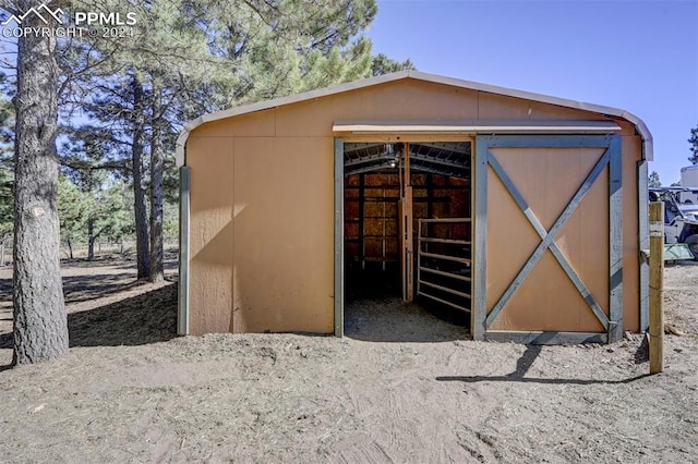 view of outdoor structure