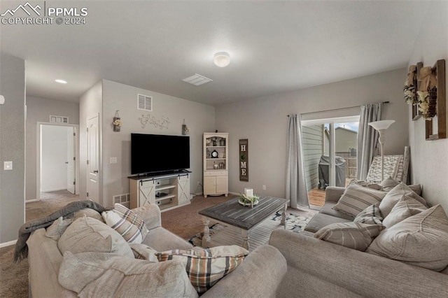 living room with carpet flooring