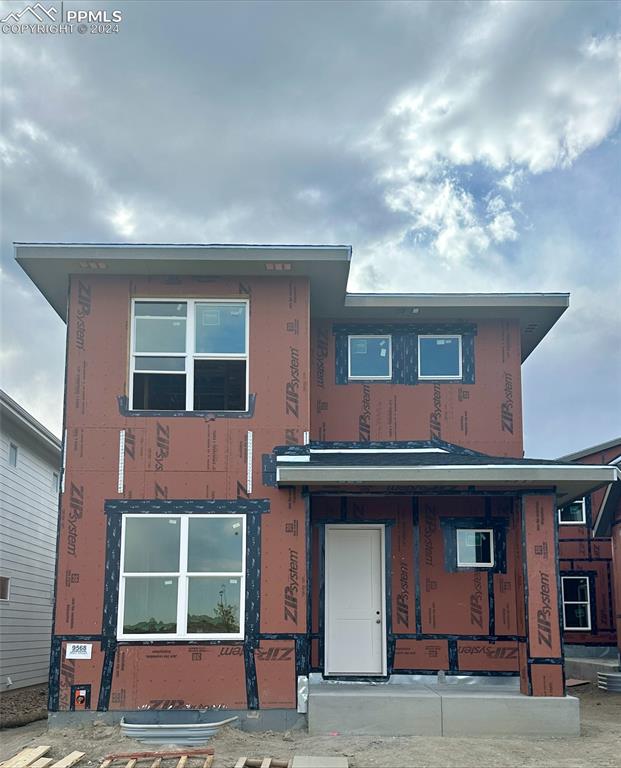 view of front of house featuring covered porch