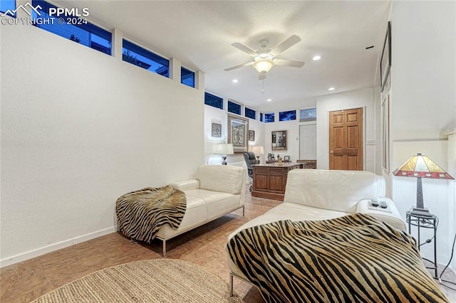 bedroom featuring ceiling fan