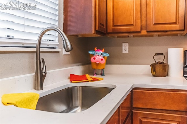 room details featuring sink