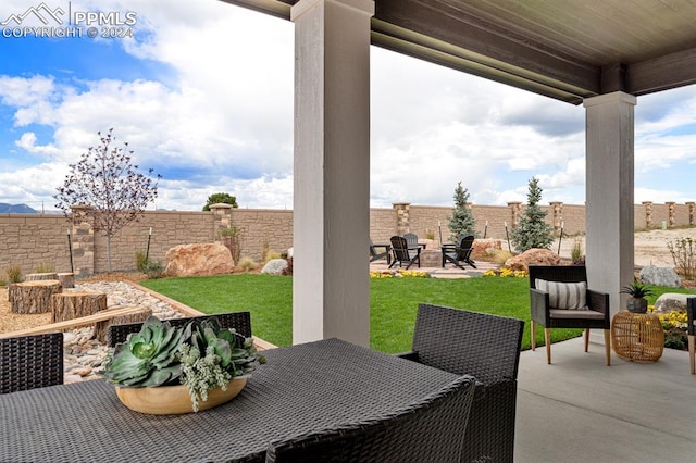 view of patio / terrace with outdoor lounge area