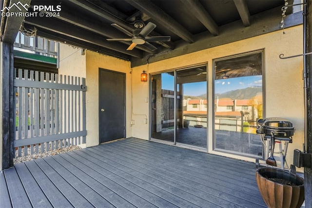 deck with ceiling fan