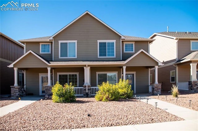 craftsman house with covered porch