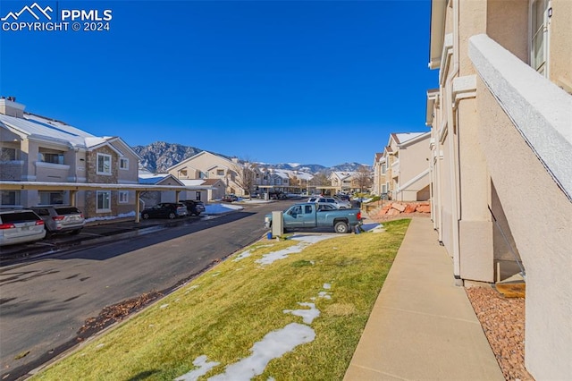 view of street featuring a mountain view