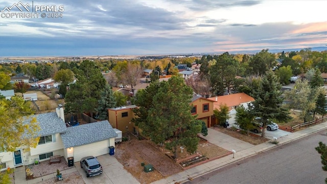 view of aerial view at dusk