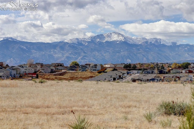 view of mountain feature