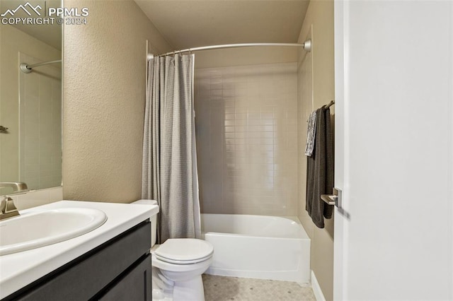 full bathroom featuring shower / tub combo with curtain, vanity, and toilet