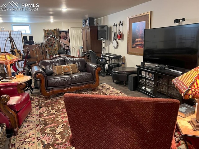 822 Willow St, Trinidad, CO 81082 - view of living area