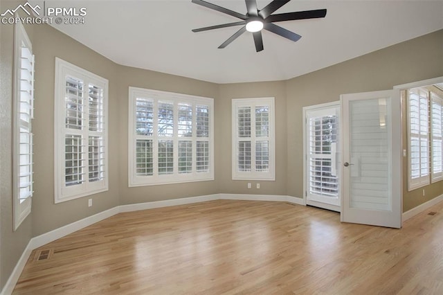 entrance foyer with light wood-type flooring and ceiling fan