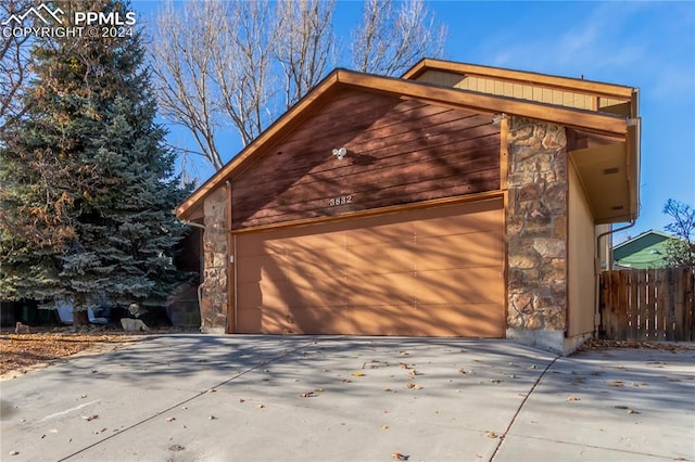 view of front of home featuring a garage