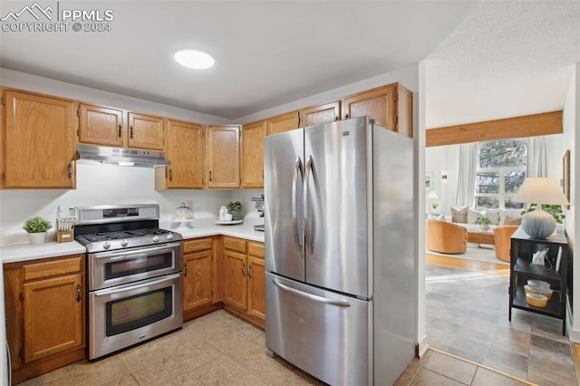 kitchen featuring stainless steel appliances