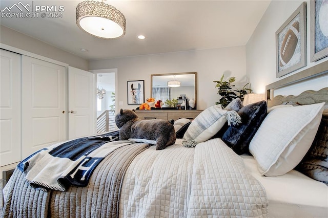 bedroom with a closet