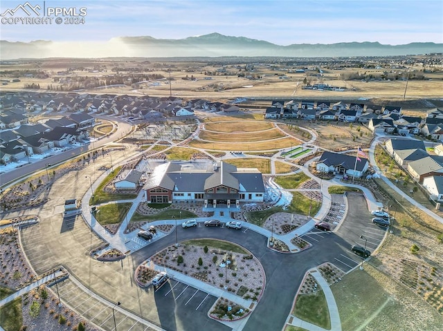 bird's eye view with a mountain view