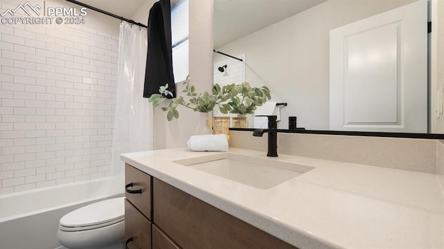 full bathroom with vanity, toilet, and shower / bathtub combination with curtain