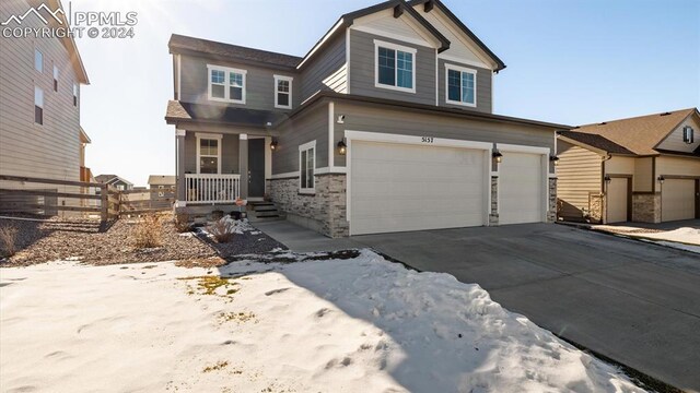 view of front facade with a garage