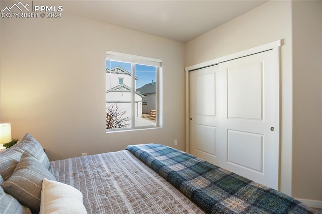 bedroom featuring a closet