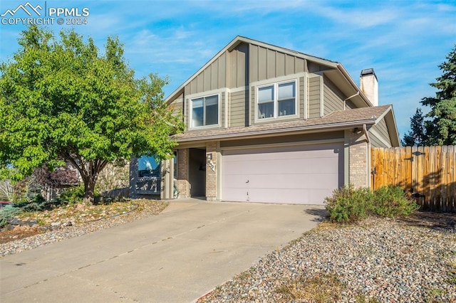 view of front of house featuring a garage