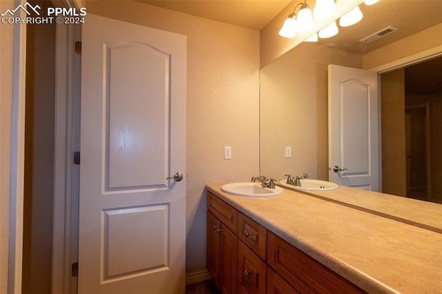 bathroom with vanity