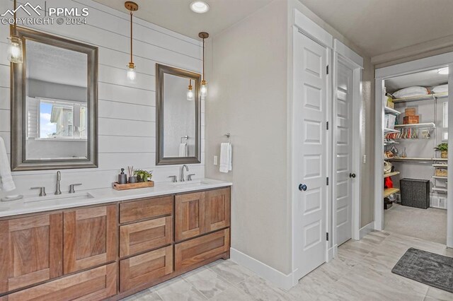 bathroom featuring vanity