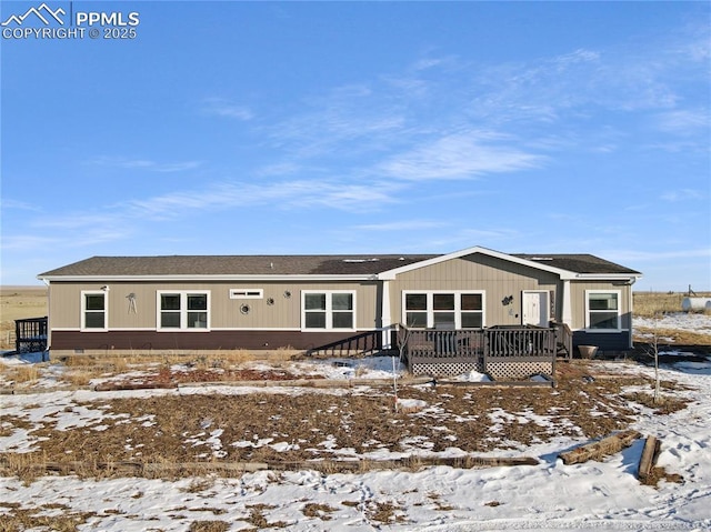 view of front of home featuring a deck