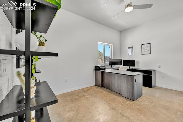 office featuring ceiling fan