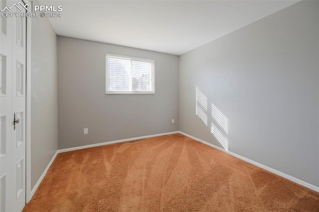 empty room with carpet