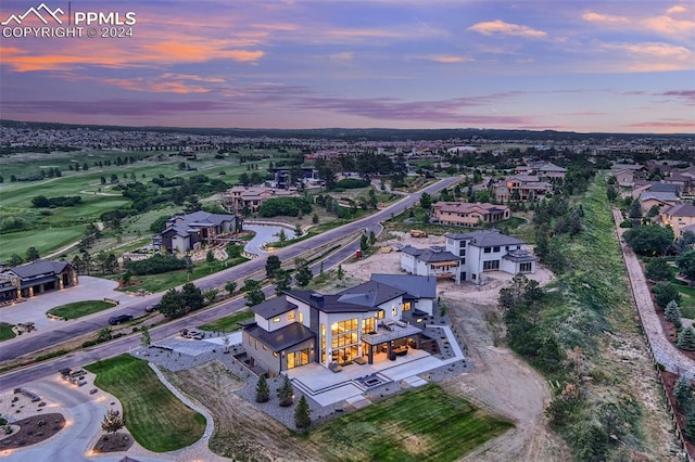 view of aerial view at dusk