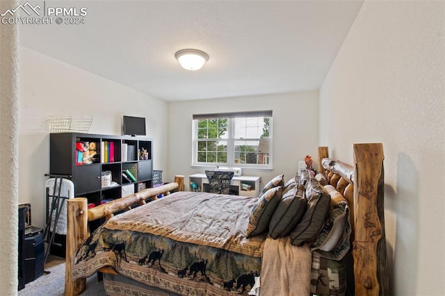 bedroom featuring carpet floors