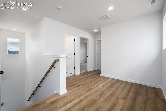 empty room featuring light hardwood / wood-style flooring