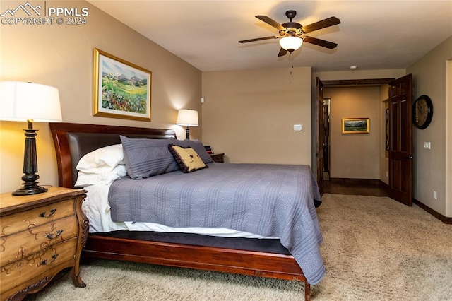 bedroom featuring carpet and ceiling fan